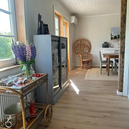 Cozy Big In Villa