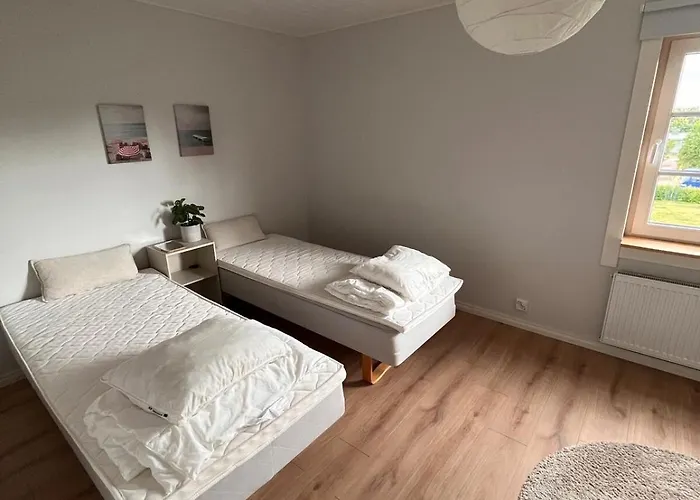 Cozy Big In Villa Hanko